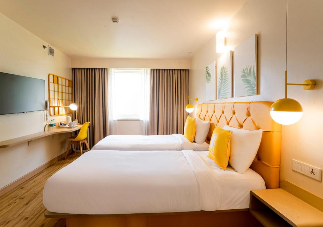 Bloom Hotel - جامو المظهر الخارجي الصورة