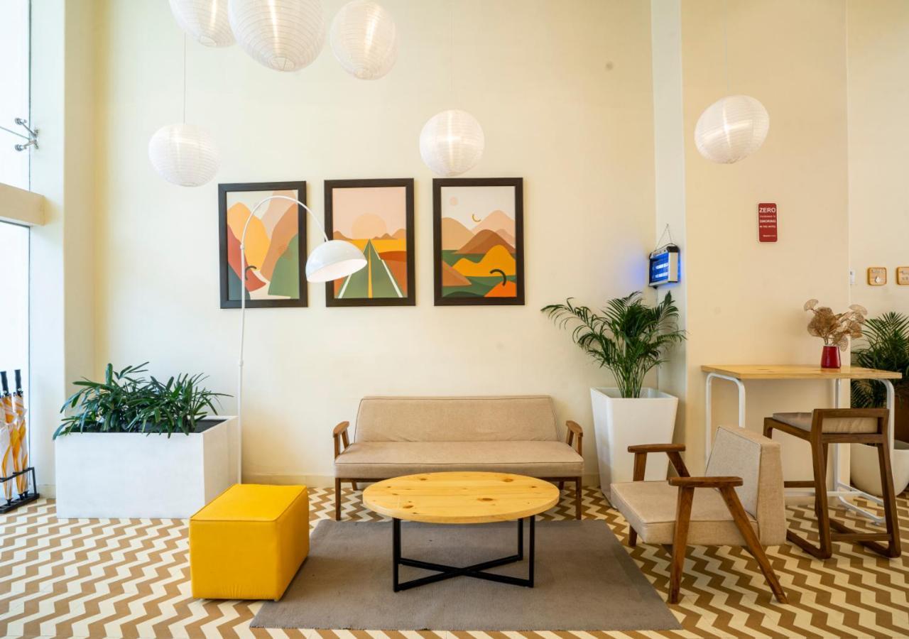 Bloom Hotel - جامو المظهر الخارجي الصورة