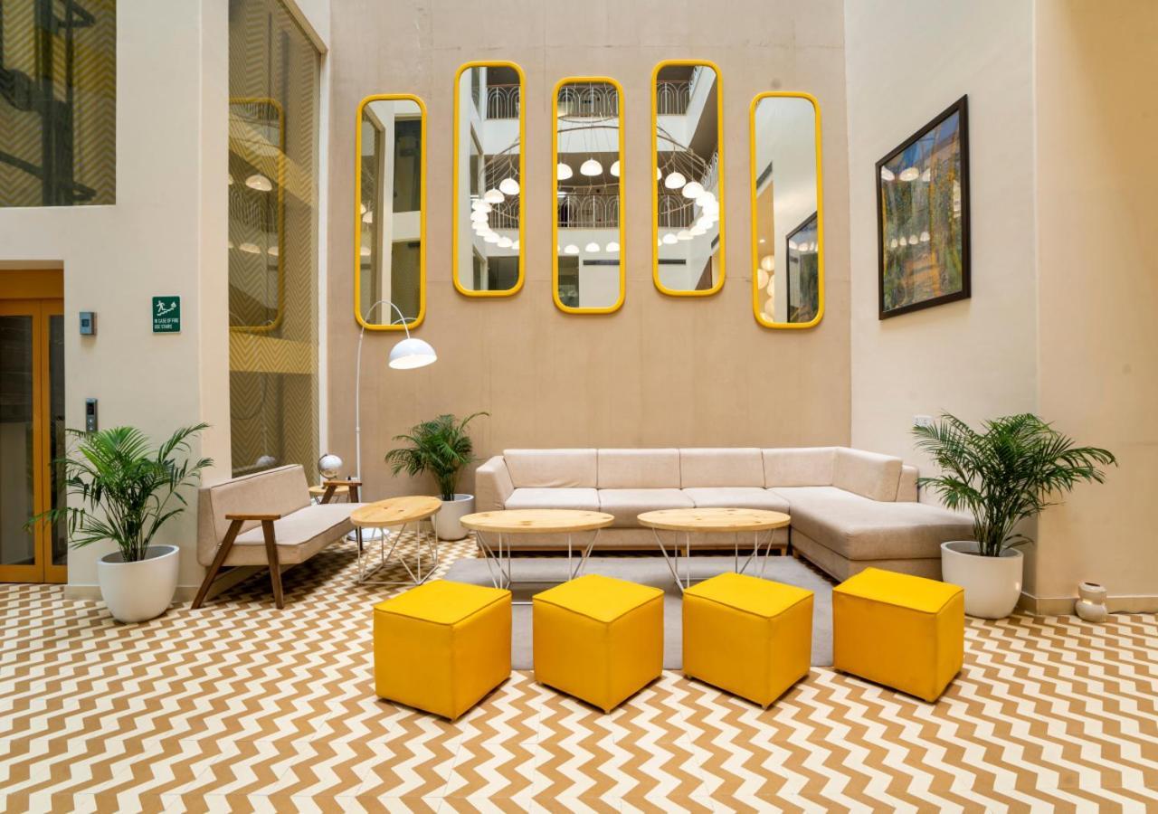 Bloom Hotel - جامو المظهر الخارجي الصورة
